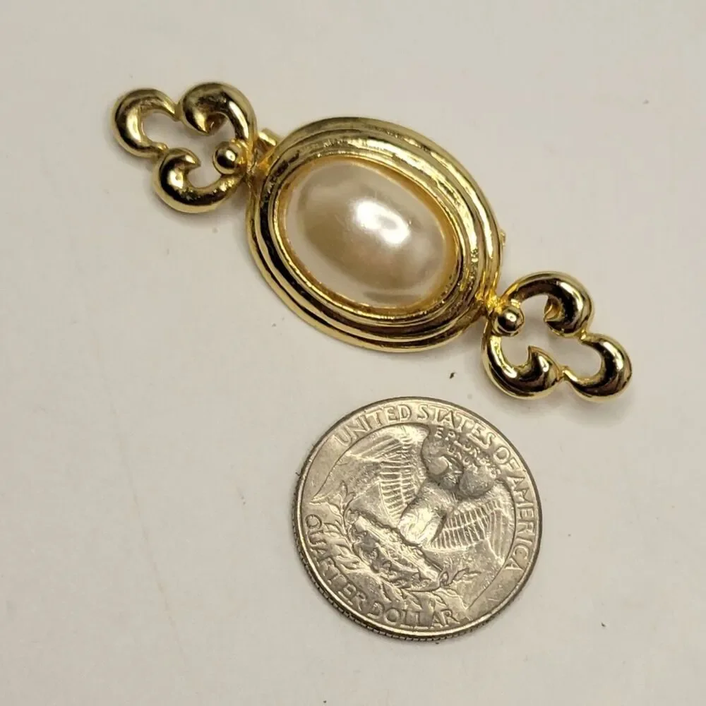 Brooch - Picture 2 of 5